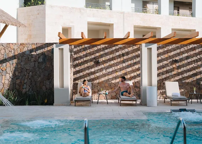 Secrets Playa Esmeralda Resort & Spa (Adults Only)